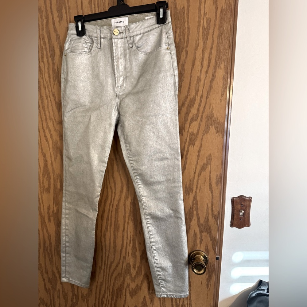 FRAME Silver Metallic Jeans Size 27 Ali High Rise Cigarette jeans. So Cool 👀